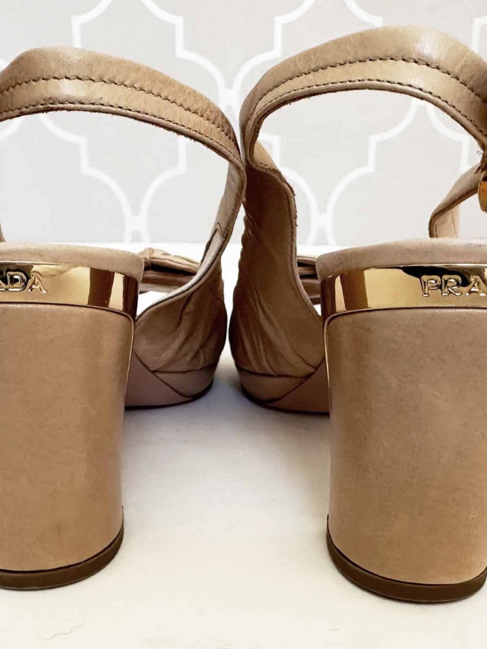 Prada Milano Nude Leather Flower Slingback Block Heel Pumps Sz 38 Italy RARE - Picture 7 of 10